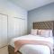 Miami 5BR Villa w Heated Pool, Games & BBQ L01