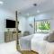 Miami 5BR Villa w Heated Pool, Games & BBQ L01