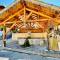 Nice Chalet With View On The Mountain - La Salle Les Alpes
