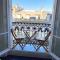 Outstanding 2 bedrooms with a terrific Eiffel Tower view - Paříž