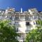 Outstanding 2 bedrooms with a terrific Eiffel Tower view - Paříž