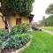 Entire accommodation with private garden near Milan and Lake Como - Free parking - Family friendly