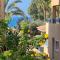 beautiful apartment near the sea and a large private garden