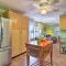 Vibrant Rockledge Home about 2 Mi to Cocoa Village! - Рокледж