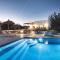 Andrias suites