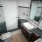 In Rome in a delightful 3-person apartment, Deluxe with Jacuzzi
