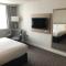 Holiday Inn Ellesmere Port/Cheshire Oaks, an IHG Hotel - 埃尔斯米尔港