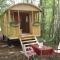 Lovely shepherds hut in chauminet