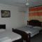 Hotel Colonial Inn