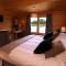 Cambridgeshire Lakes - luxury lodges in a stunning lake location - Gamlingay