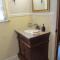 Historic cabin off I-77, views, antiques, Wi-fi, wonderful experience for 2!