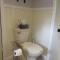 Historic cabin off I-77, views, antiques, Wi-fi, wonderful experience for 2!