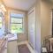Boothbay Apt with Furnished Deck about 1 Mi to Bay