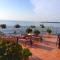 Miriam Sea Front Apartment Jacuzzi - Giardini-Naxos