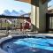 Renovated Condo, 2BR, 2BA, Heated Pool, 3 Hot Tubs, Pets Welcome! - Canmore