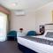 Charbonnier Motor Inn