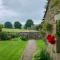 Bramble Cottage is a wonderful country cottage in the village of Hetton - Hetton