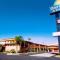 Days Inn by Wyndham San Diego-East/El Cajon