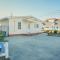 Cg Beach Bungalow 1