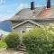 6 person holiday home in Utvik