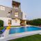 Filoxenia Villas