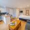 Peartree Serviced Apartments - Salisbury