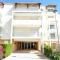 Apartment Jardins de Pontaillac-1 by Interhome