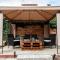 1-Bedroom Apartment with a Private Garden, beach 5-min walk
