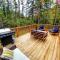 Brand New Log Home Well appointed great location with AC wifi cable fireplace firepit - بيثليهيم
