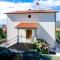 Apartments Josip