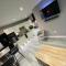 Modern 3BR Apartment - Sleeps 6 - Parking & Pets - Coast Serviced Apartments - Enquire for Trade & Long Stays