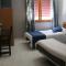 HOSTAL BURGALES