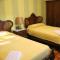 HOSTAL BURGALES
