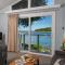 Dockside Guest Quarters