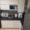 Apartamento a beira-mar com piscina