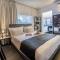 Dizengoff Avenue Boutique Hotel