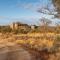 Luxury Villa looking onto Kruger National Park - Belfast