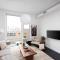 Flexhome Skywalk to Fiserv U2 with Rooftop, Gym, and Parking - 密尔沃基