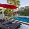 Honeybee Pool Villa Smooth as Silk