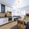 Apartment Tija Two Bedroom Apartment with Balcony and Partial Sea View - 杜布罗夫尼克
