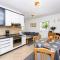 Apartment Tija Two Bedroom Apartment with Balcony and Partial Sea View - 杜布罗夫尼克