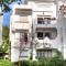Sun Beach Apartment
