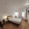 Hostal Manuela by gaiarooms