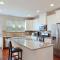 Delightful Pet Friendly Home In Great Location! townhouse