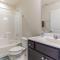 Delightful Pet Friendly Home In Great Location! townhouse