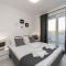 Apartments & Rooms Pool Villas Maris B