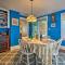 Charming MV Cottage Walk to Dtwn Oak Bluffs! - أوك بلوفس