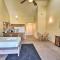 4 Mi to Cherry Grove Beach Studio with Pool! - Little River