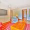 1477 Salt Ash Road