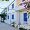 RITA MARE seafront villas heated Pools